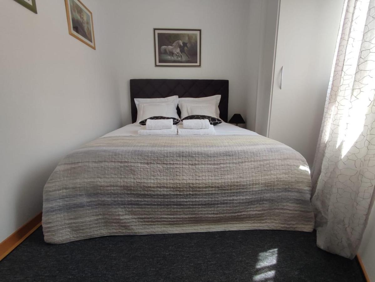 סטומורסקה Apartment Sandrica מראה חיצוני תמונה